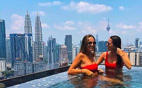 Wgs Suites At Klcc